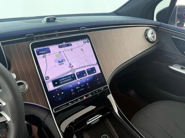 MERCEDES-BENZ EQE SUV 350 4MATIC 2023