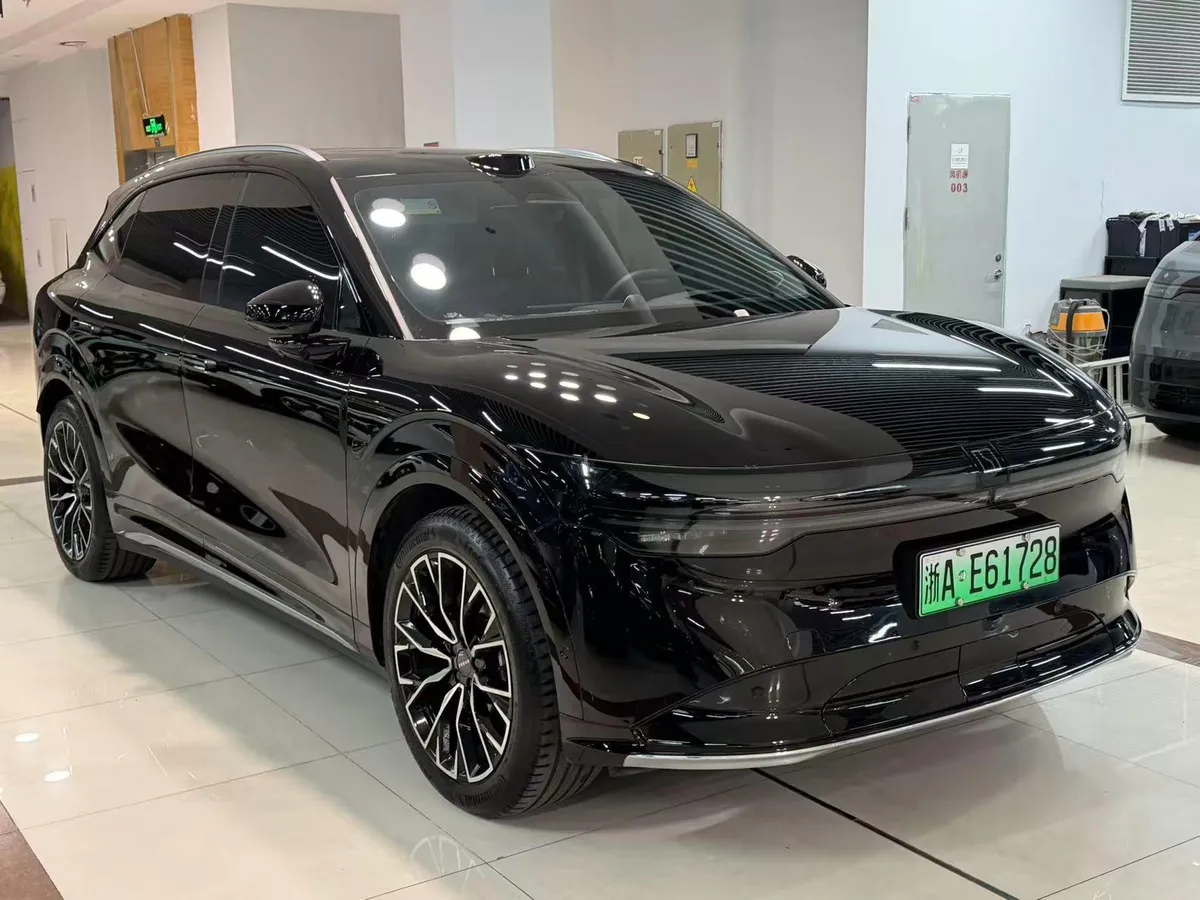 ZEEKR 7X LONG-RANGE 4WD INTELLIGENT 2025