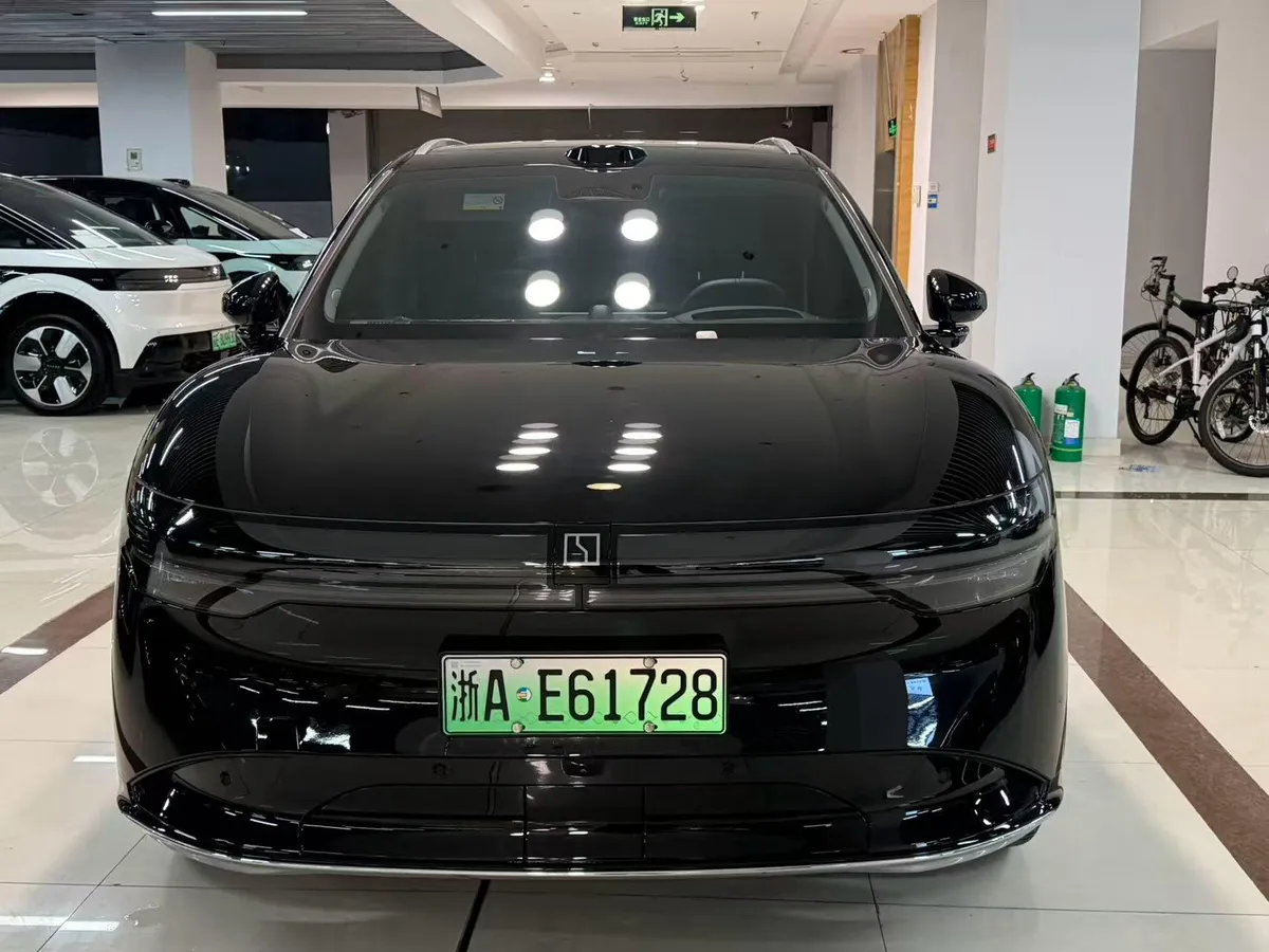 ZEEKR 7X LONG-RANGE 4WD INTELLIGENT 2025