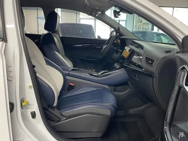 DONGFENG AEOLUS AX7 MACH EDITION 2022