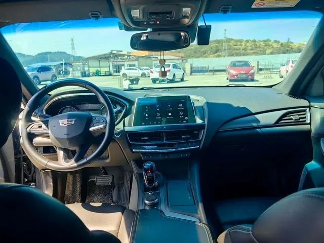 CADILLAC CT5 28T LUXURY STANDARD 2022