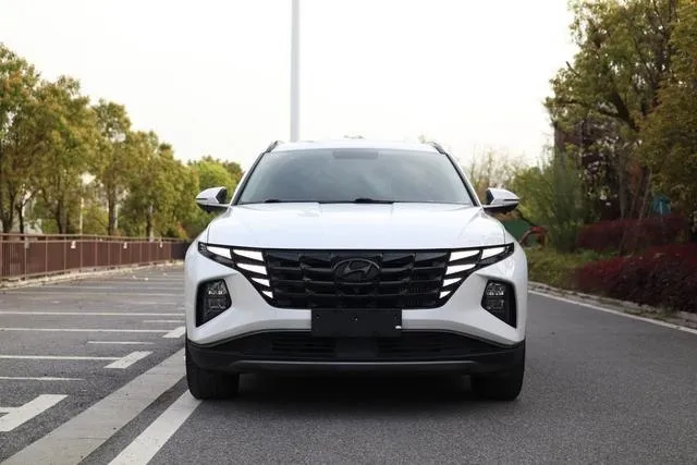 HYUNDAI TUCSON L 1 2022