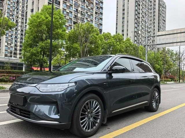 LEAPMOTOR C11 VERSION C11 PURE ELECTRIC VERSION 2025