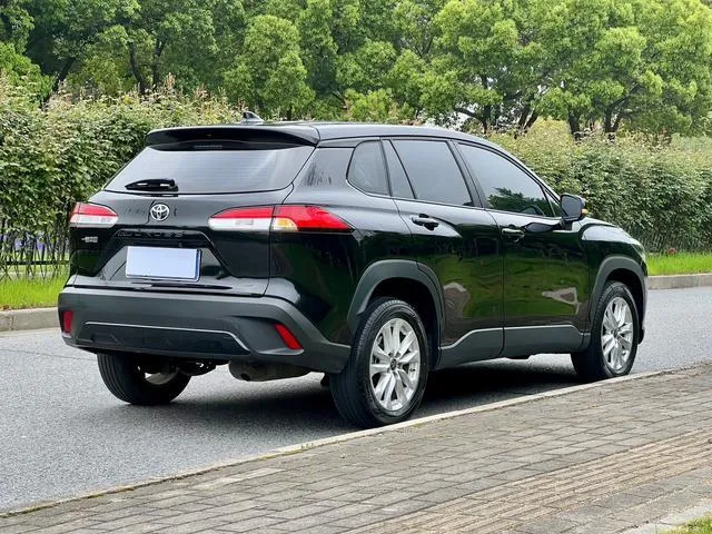 TOYOTA COROLLA PREMIUM 2022