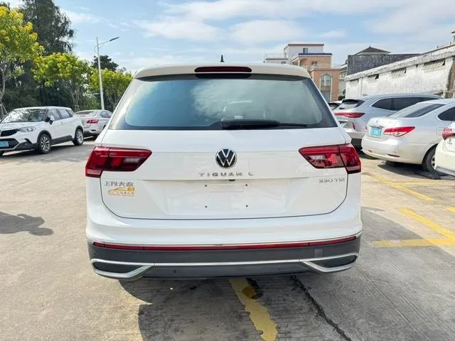 VOLKSWAGEN TIGUAN L 330TSI 2WD 2023