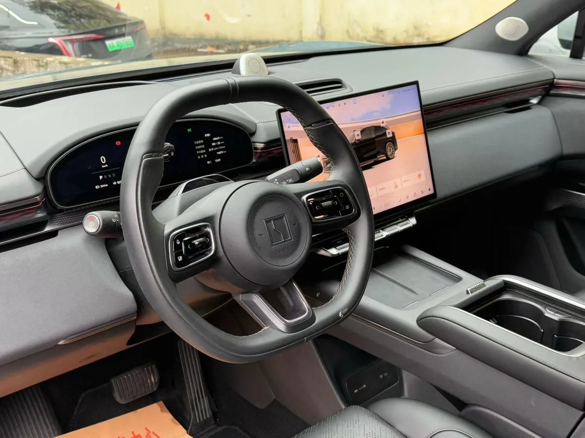 ZEEKR 7X 100KWH LONG-RANGE FOUR-WHEEL 2024