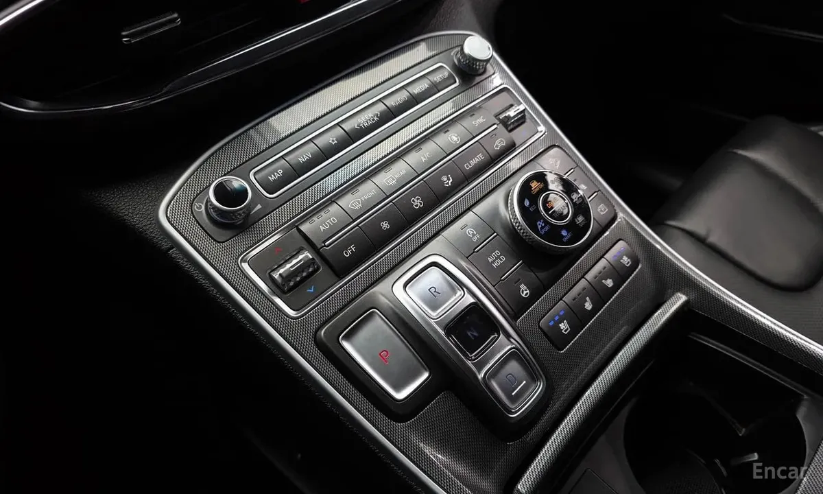 HYUNDAI SANTA FE 2022