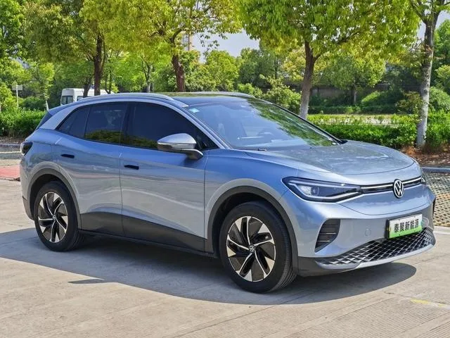 VOLKSWAGEN ID 2025