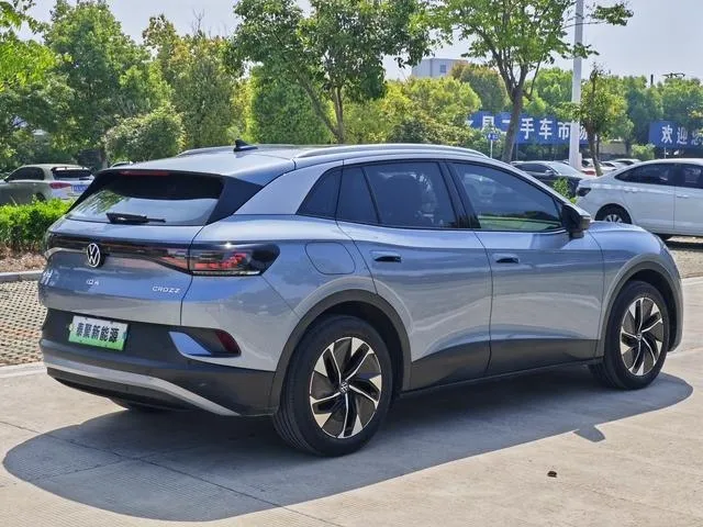 VOLKSWAGEN ID 2025