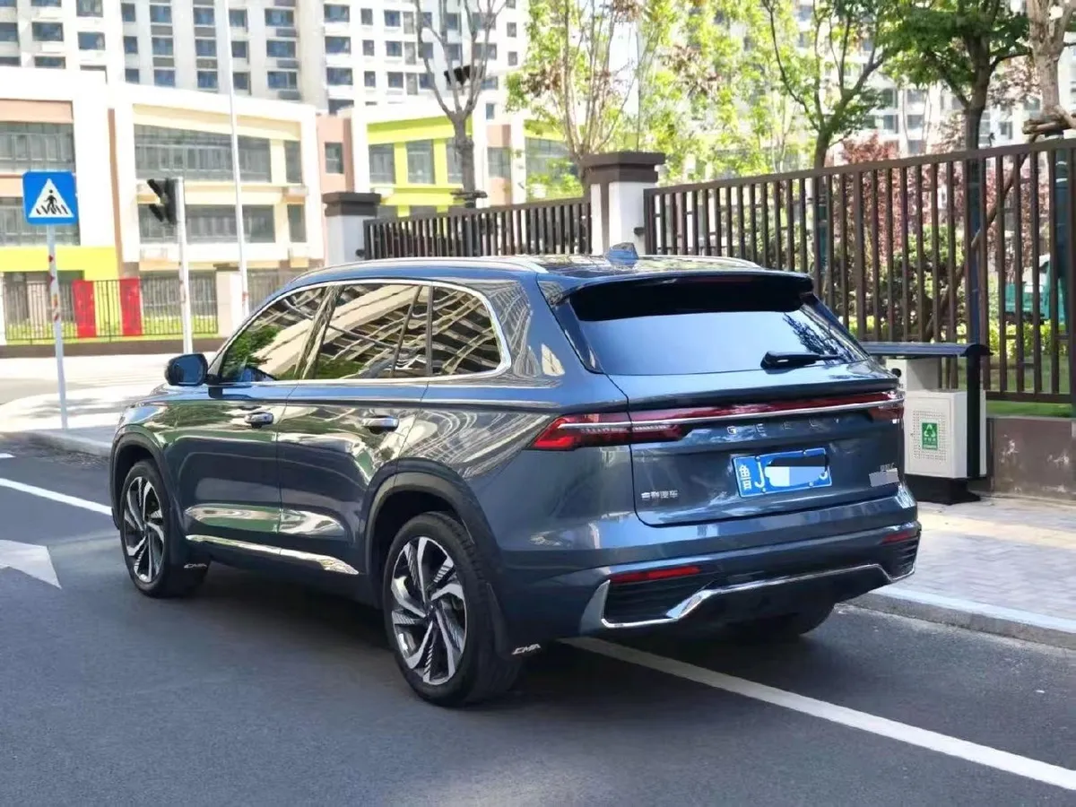 GEELY MONJARO 2023