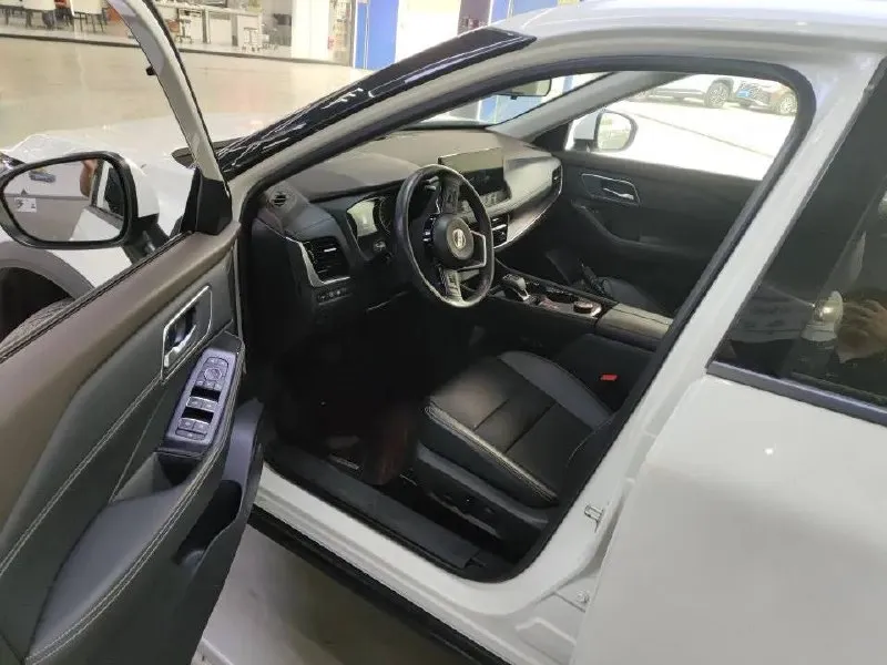 NISSAN X TRAIL VC 300 2021