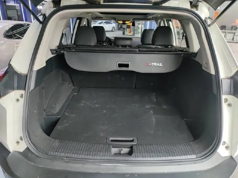 NISSAN X TRAIL VC 300 2021