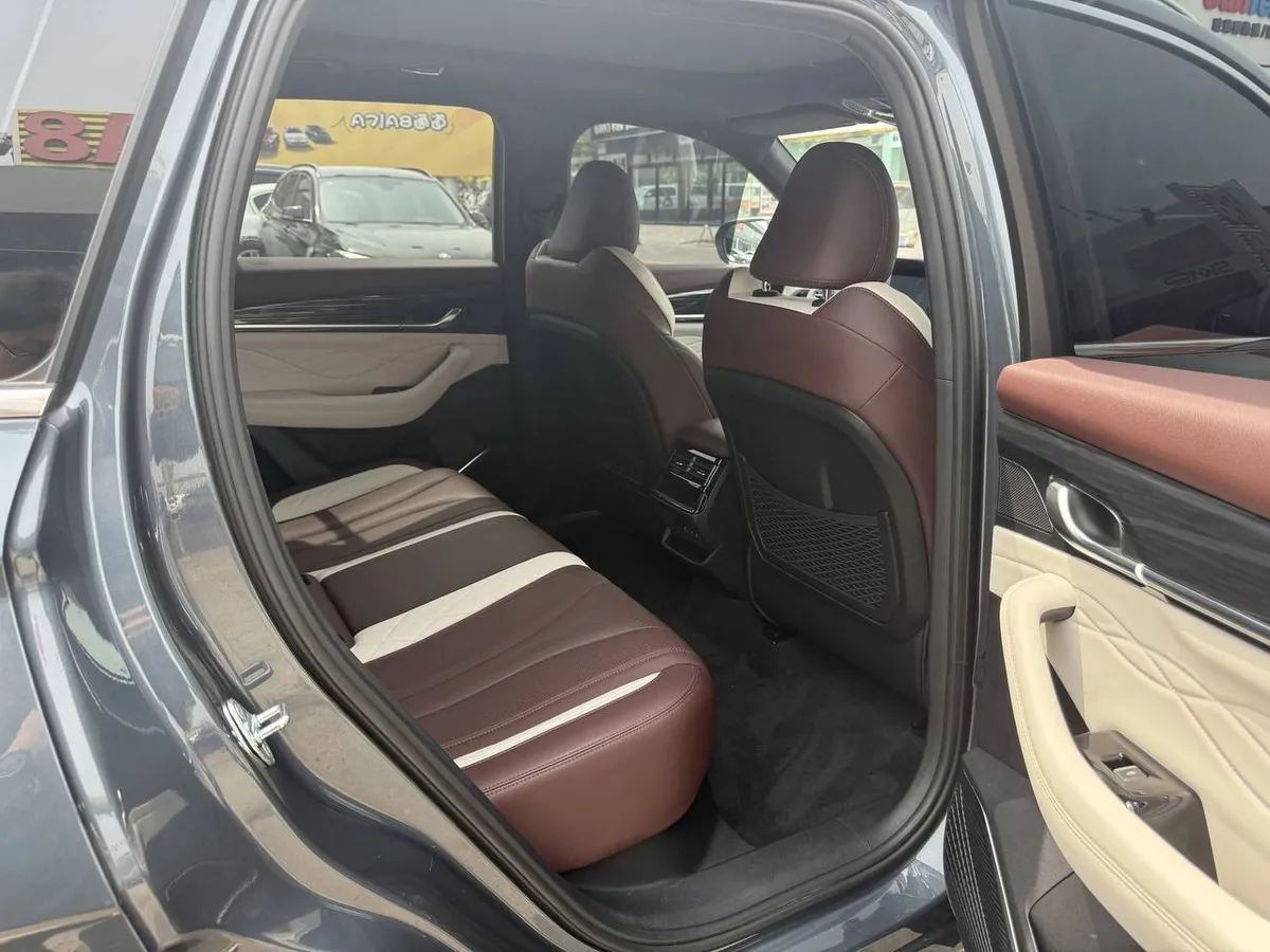 GEELY MONJARO PREMIUM 2022