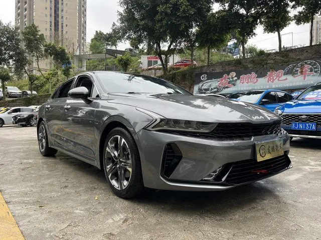 KIA K5 2022