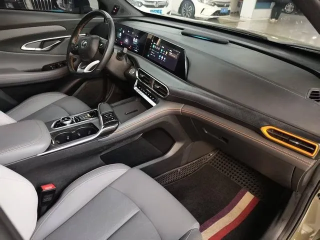 CHANGAN UNI-T PREMIUM 2022