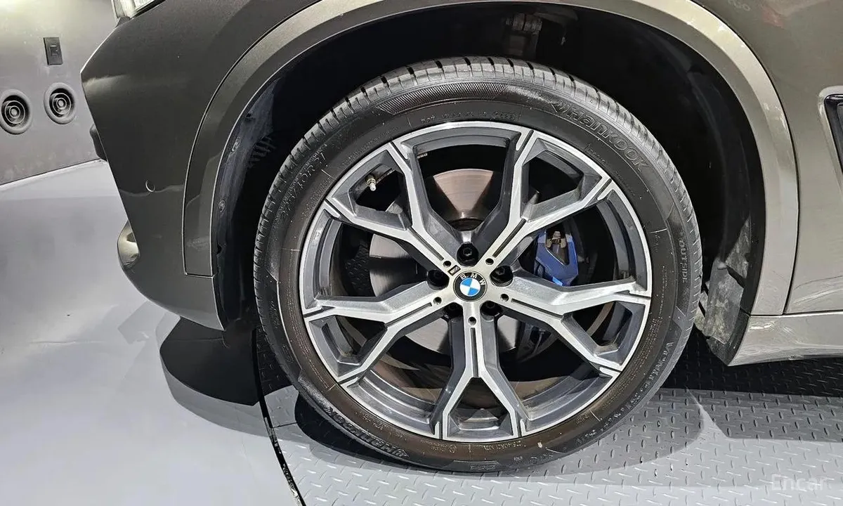 BMW X5 2022