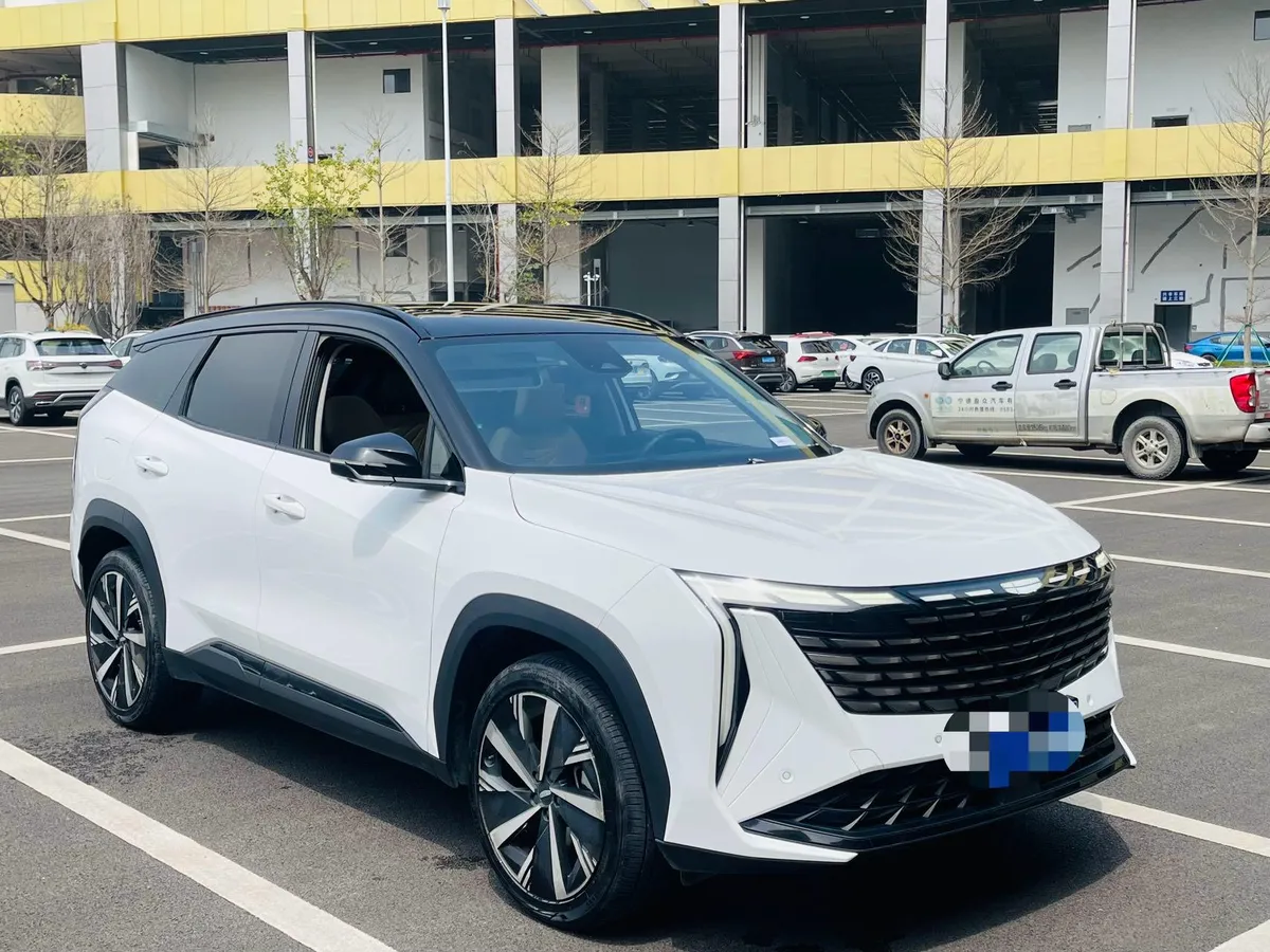 GEELY BOYUE L PREMIUM 2023