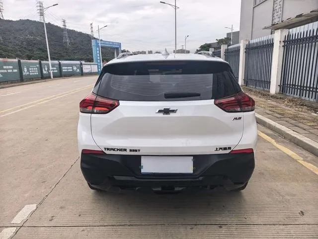 CHEVROLET TRAX RS 1 2023