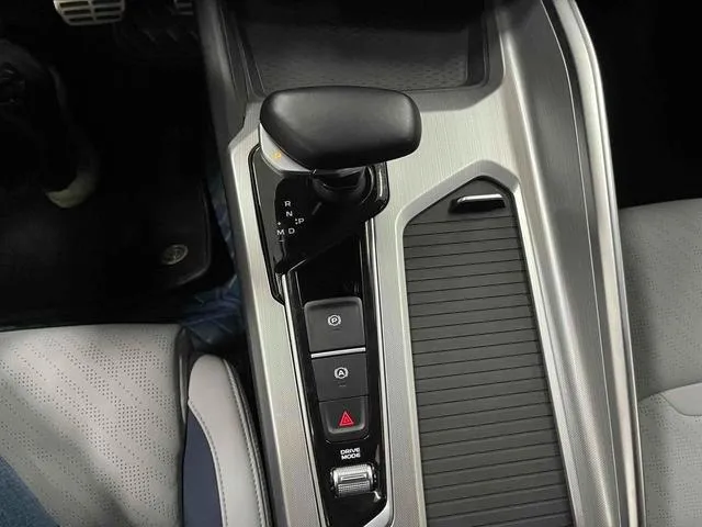 GEELY PREFACE PREMIUM 2022