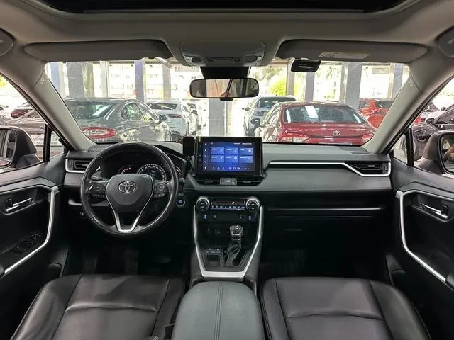 TOYOTA RAV4 2023