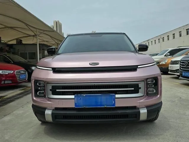 GEELY ICON 2023