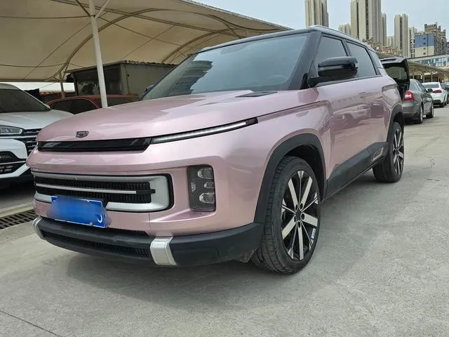 GEELY ICON 2023