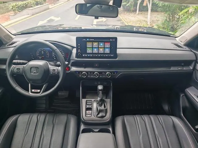 HONDA BREEZE PREMIUM 2023