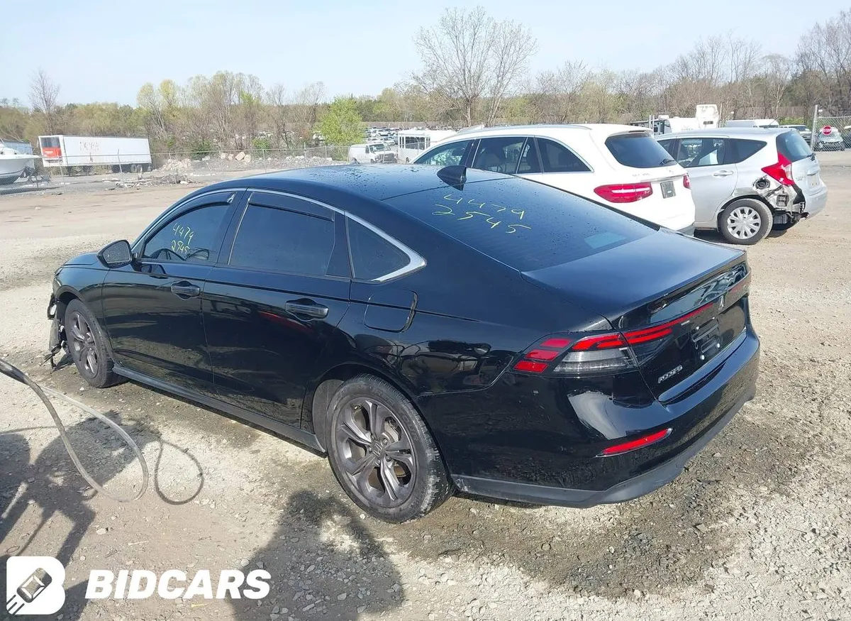 HONDA ACCORD EX 2023