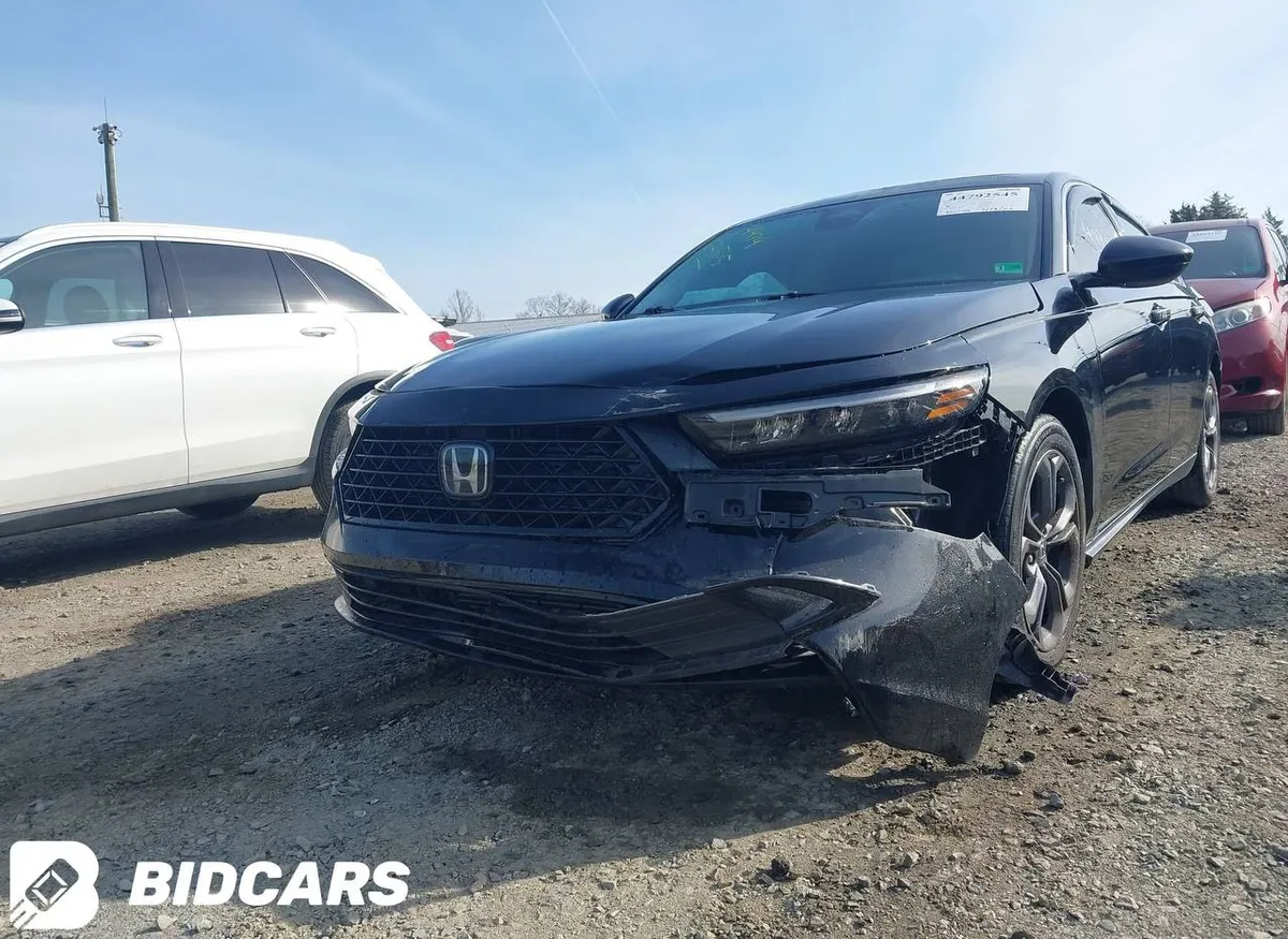 HONDA ACCORD EX 2023