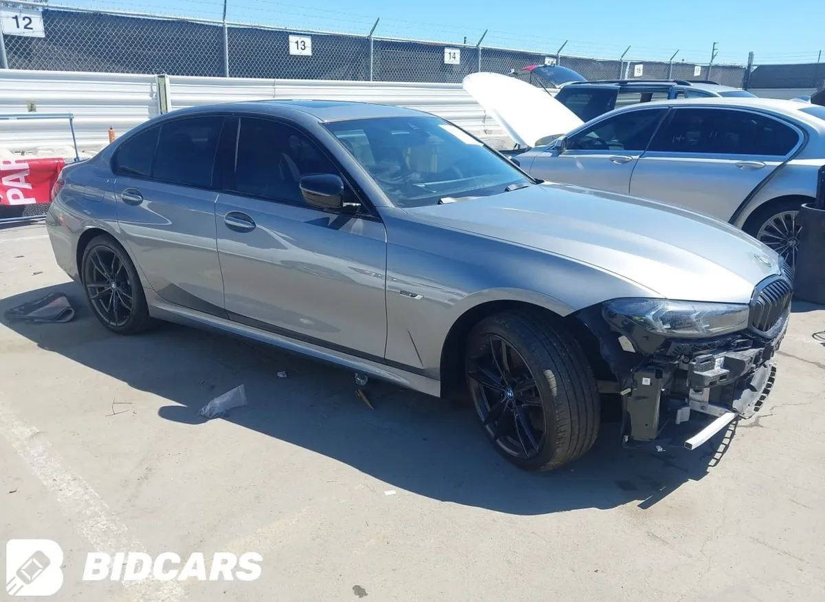 BMW 3 SERIES 2022