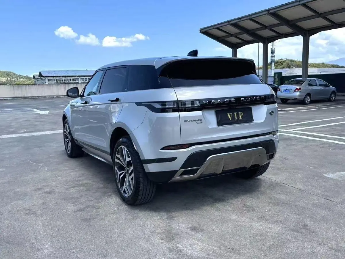 LAND ROVER EVOQUE L 249PS LUXURY 2023