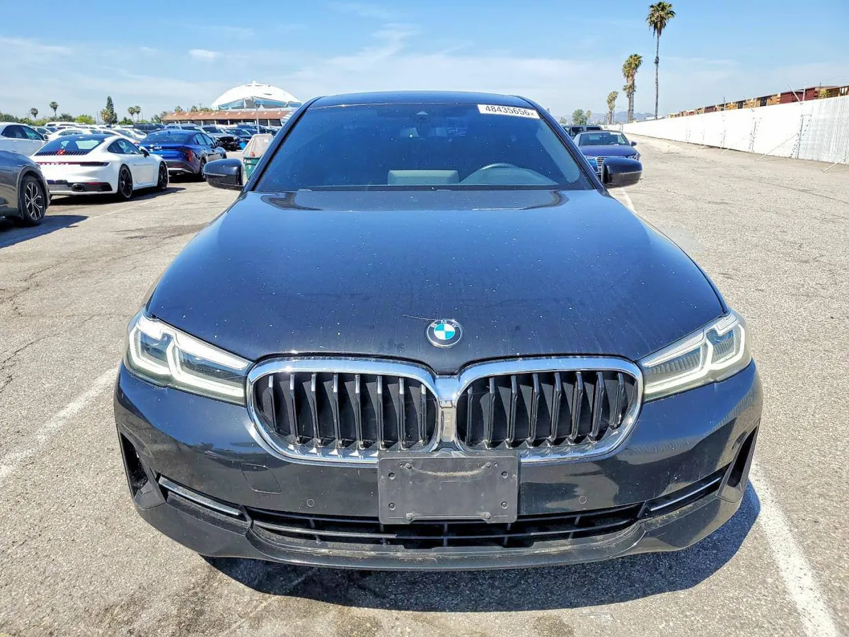 BMW 5 SERIES 2023