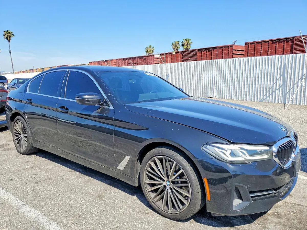 BMW 5 SERIES 2023
