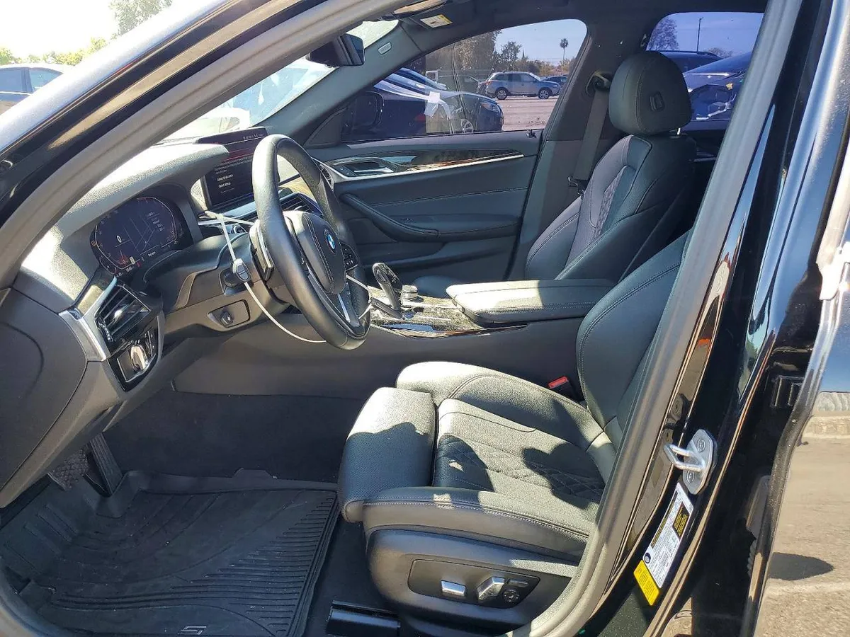 BMW 5 SERIES 2023