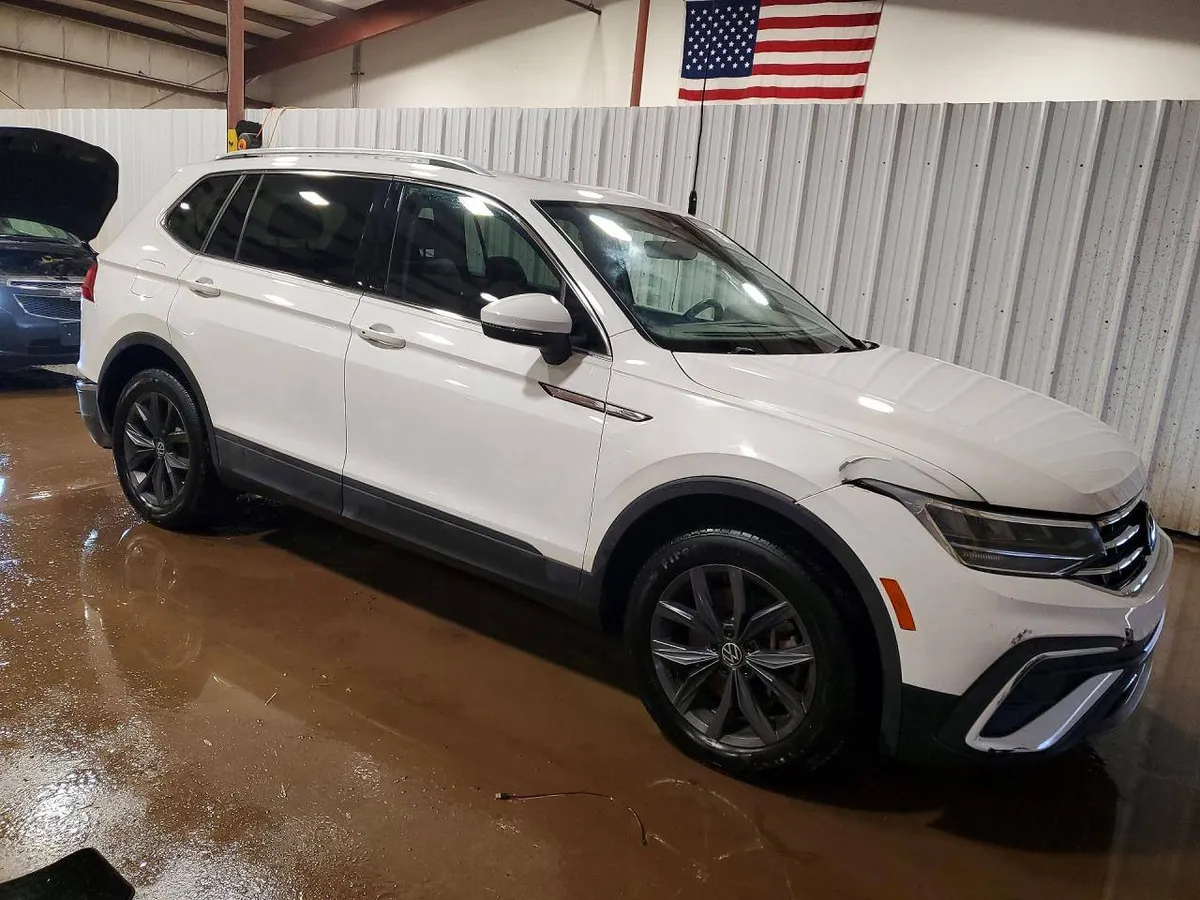 VOLKSWAGEN TIGUAN SE 2022