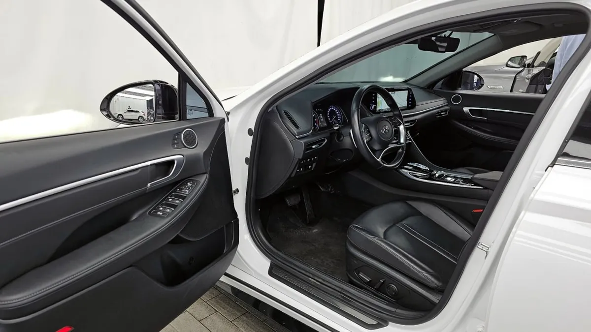 HYUNDAI SONATA PREMIUM PLUS 2021