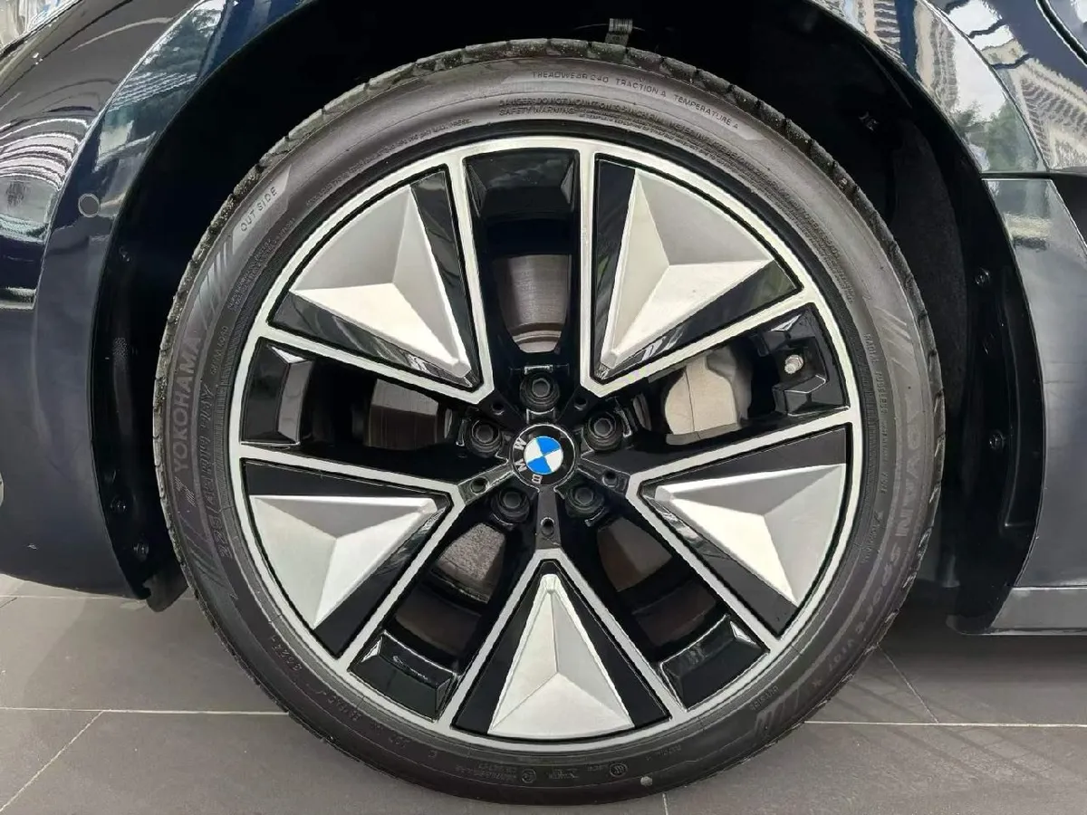 BMW I3 EDRIVE 40L 2024