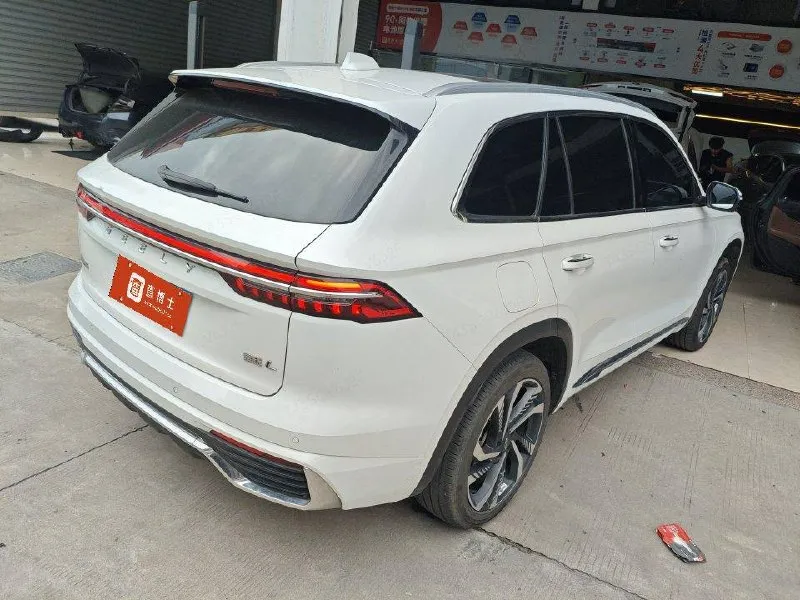 GEELY MONJARO 2WD FLAGSHIP 2023