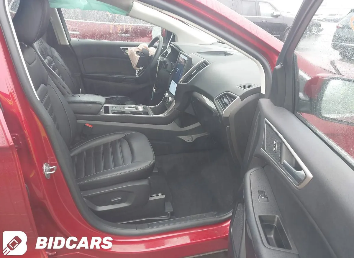 FORD EDGE SEL 2023