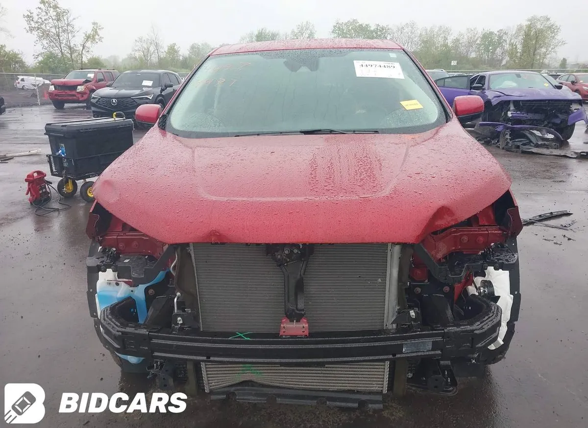 FORD EDGE SEL 2023