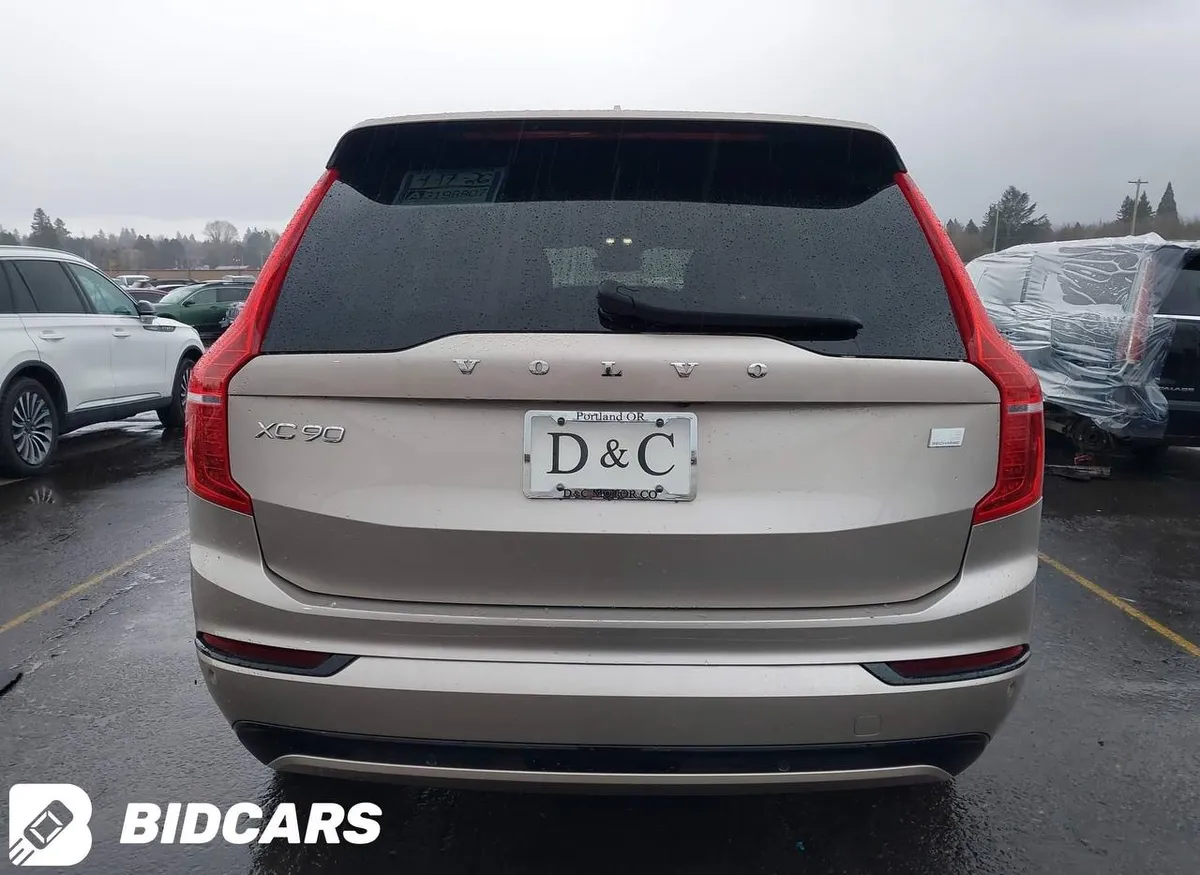 VOLVO XC90 RECHARGE PLUG-IN HYBRID 2023