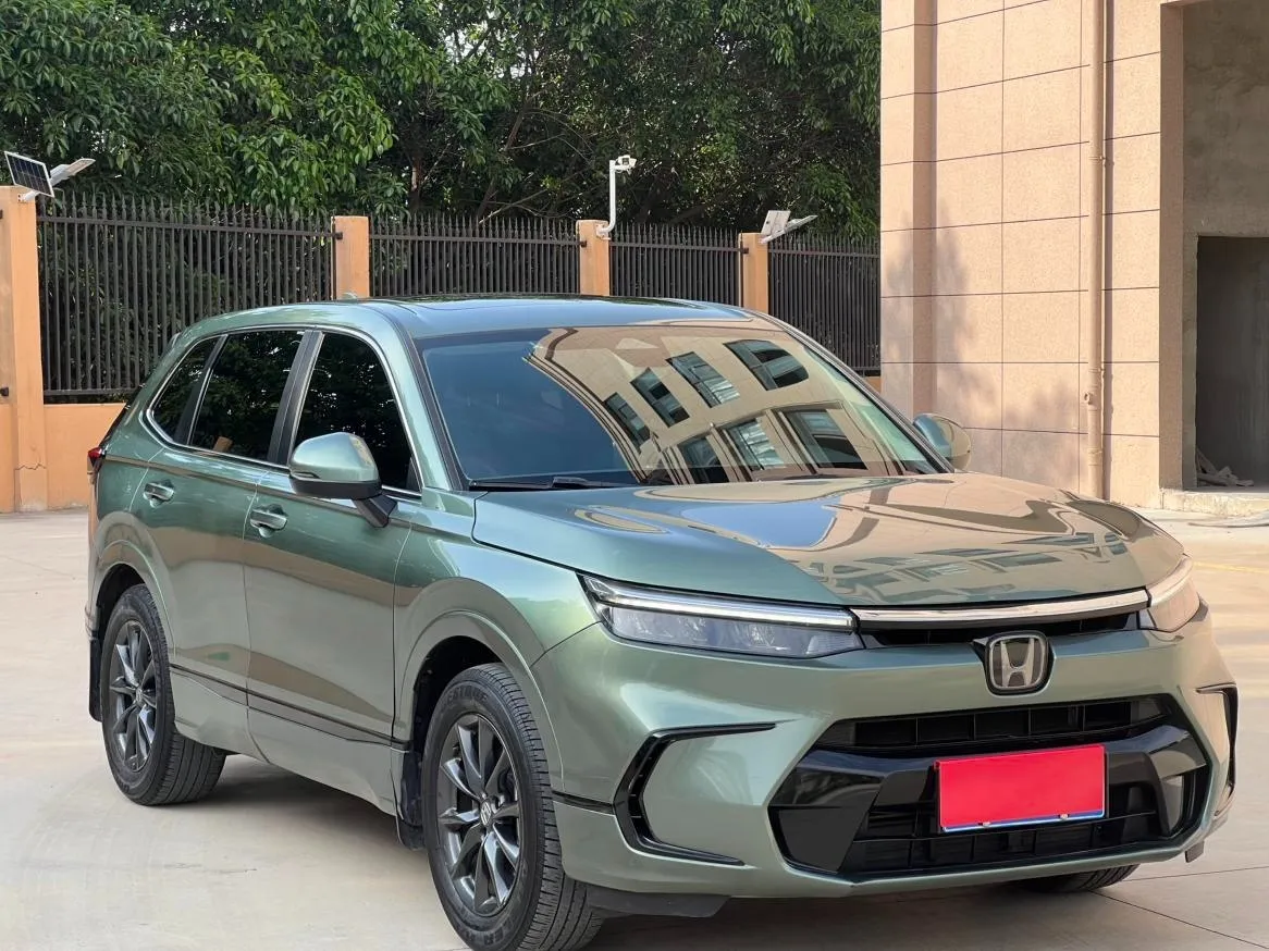 HONDA BREEZE PREMIUM 2023