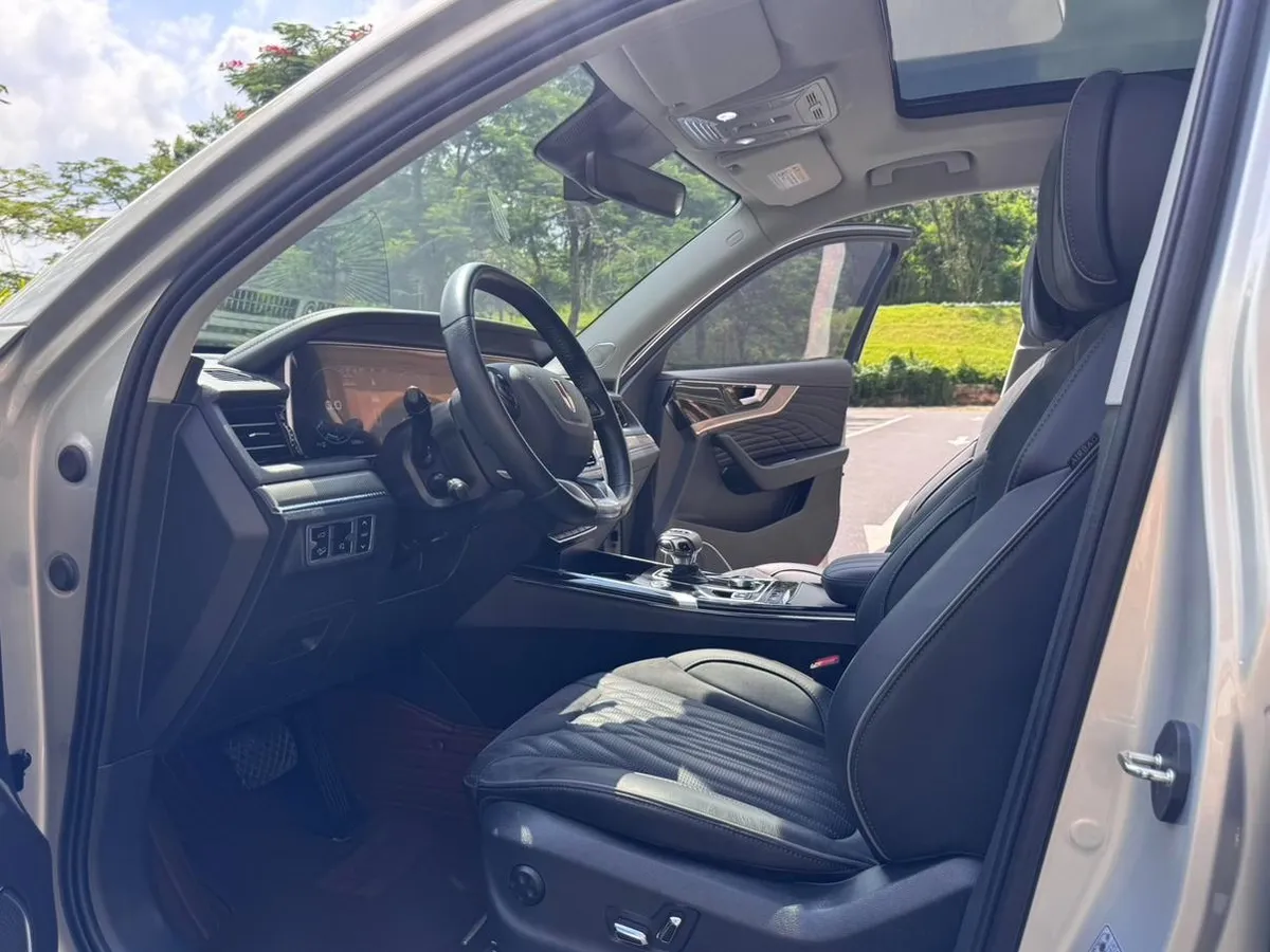 HONGQI HS5 FACELIFT 2 2022