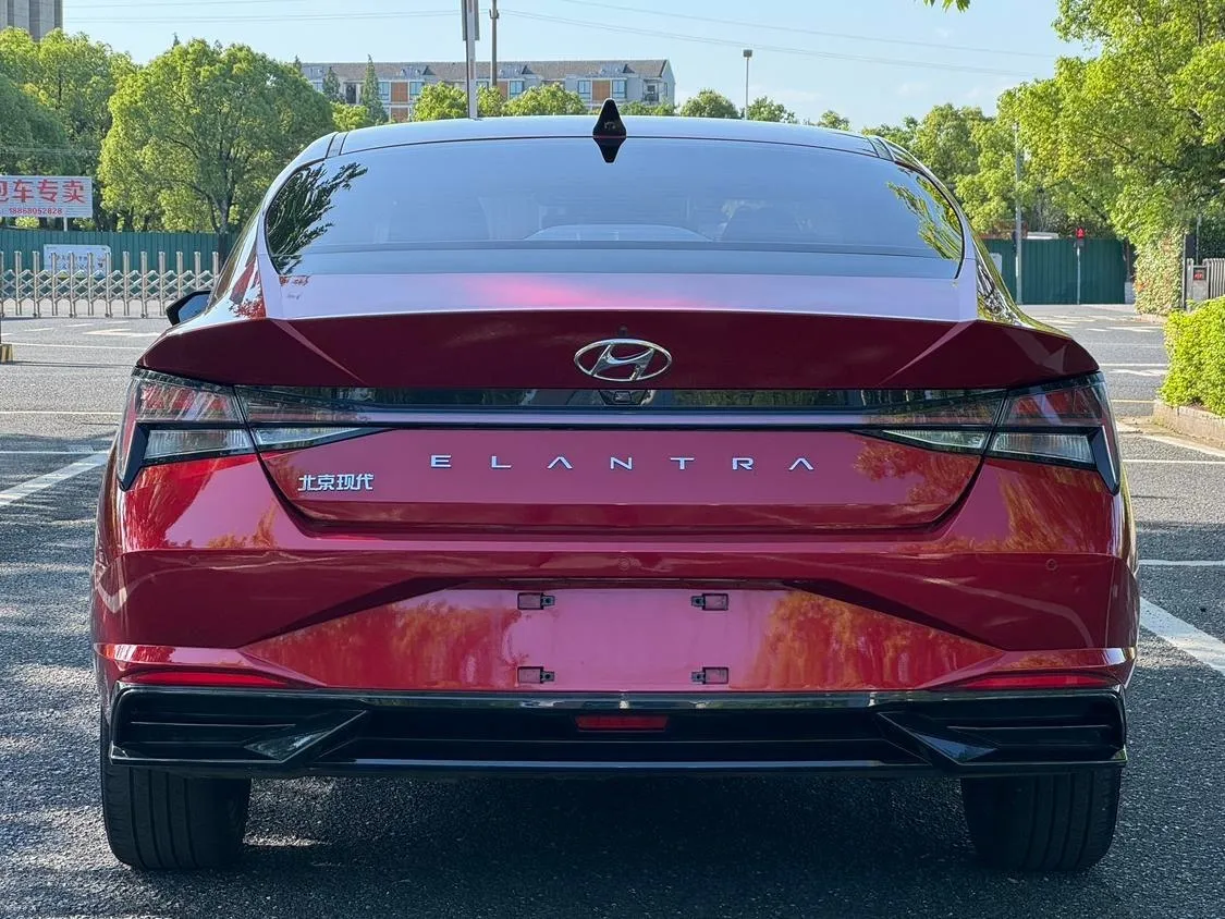HYUNDAI ELANTRA PREMIUM 2021