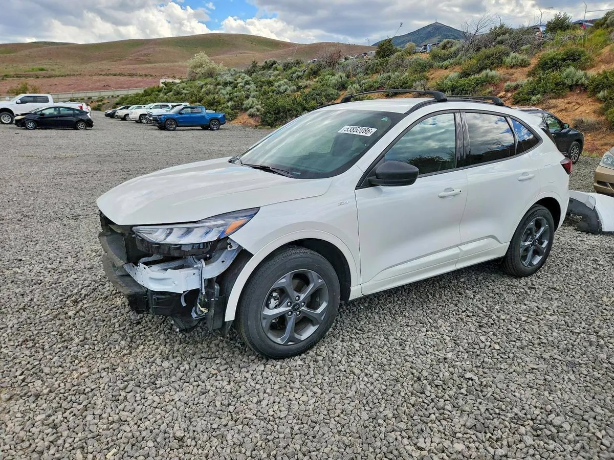 FORD ESCAPE 2024