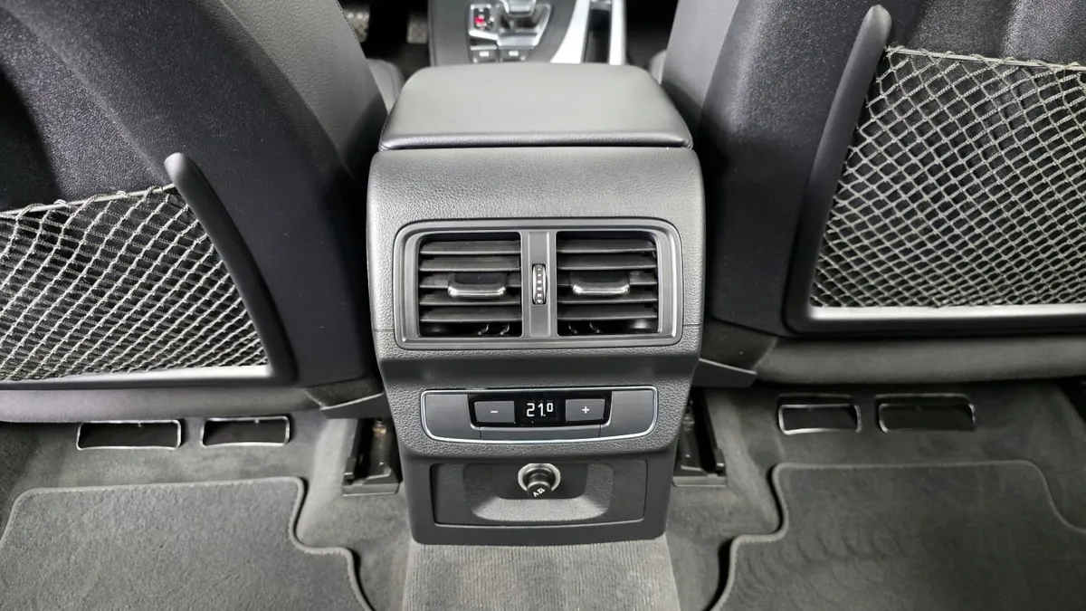 AUDI Q5 2020