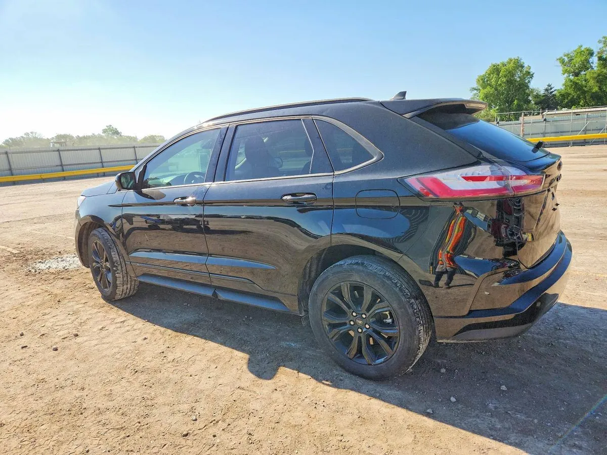 FORD EDGE SE 2023