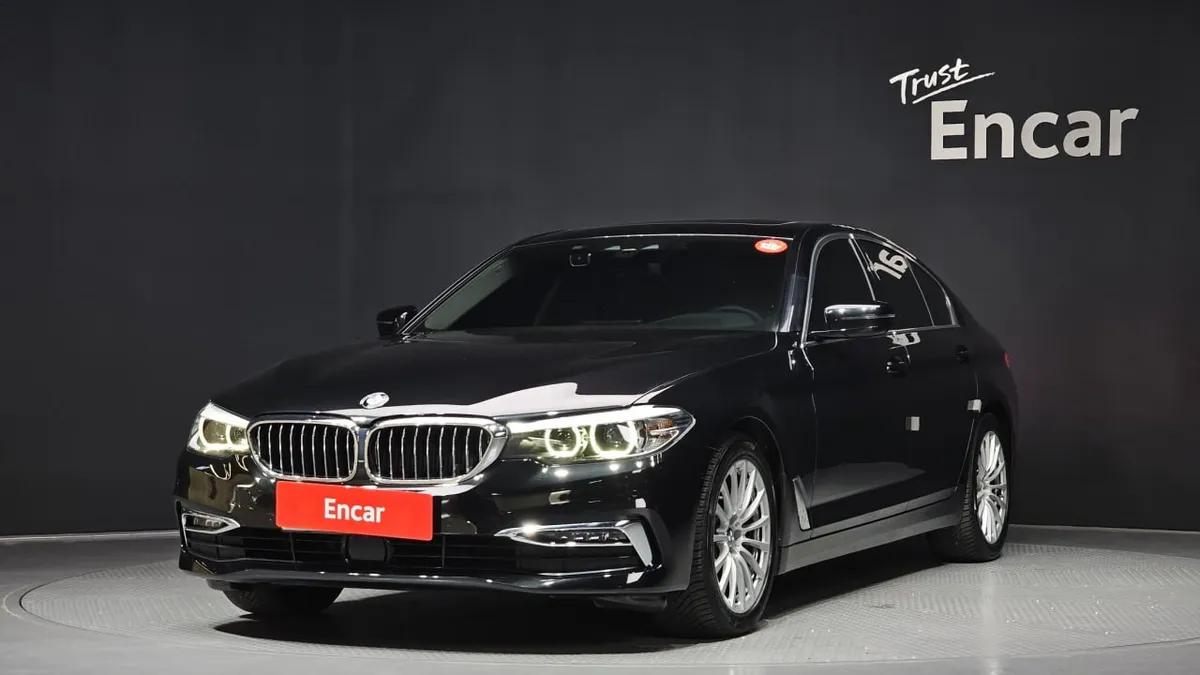 BMW 5 SERIES LUXURY 2019
