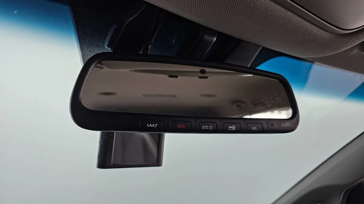 KIA CARNIVAL PRESIDENT CARNIVAL 7-SEATER LIMOUSINE PRESIDENT 2019