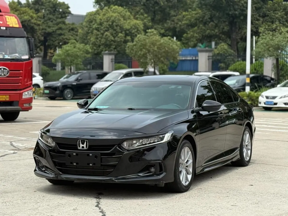 HONDA ACCORD LUXURY 2021